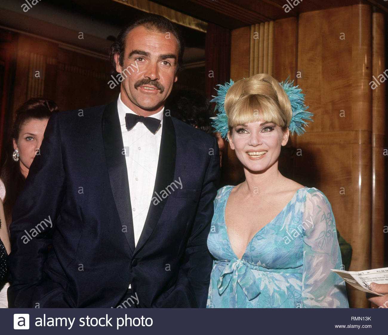 Sean and Diane (1st wife)